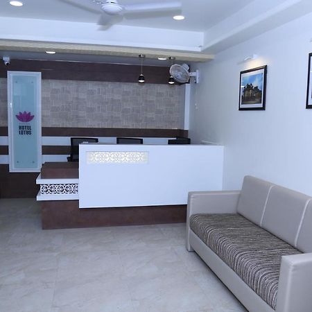 Hotel Lotus Chandrapur Eksteriør bilde