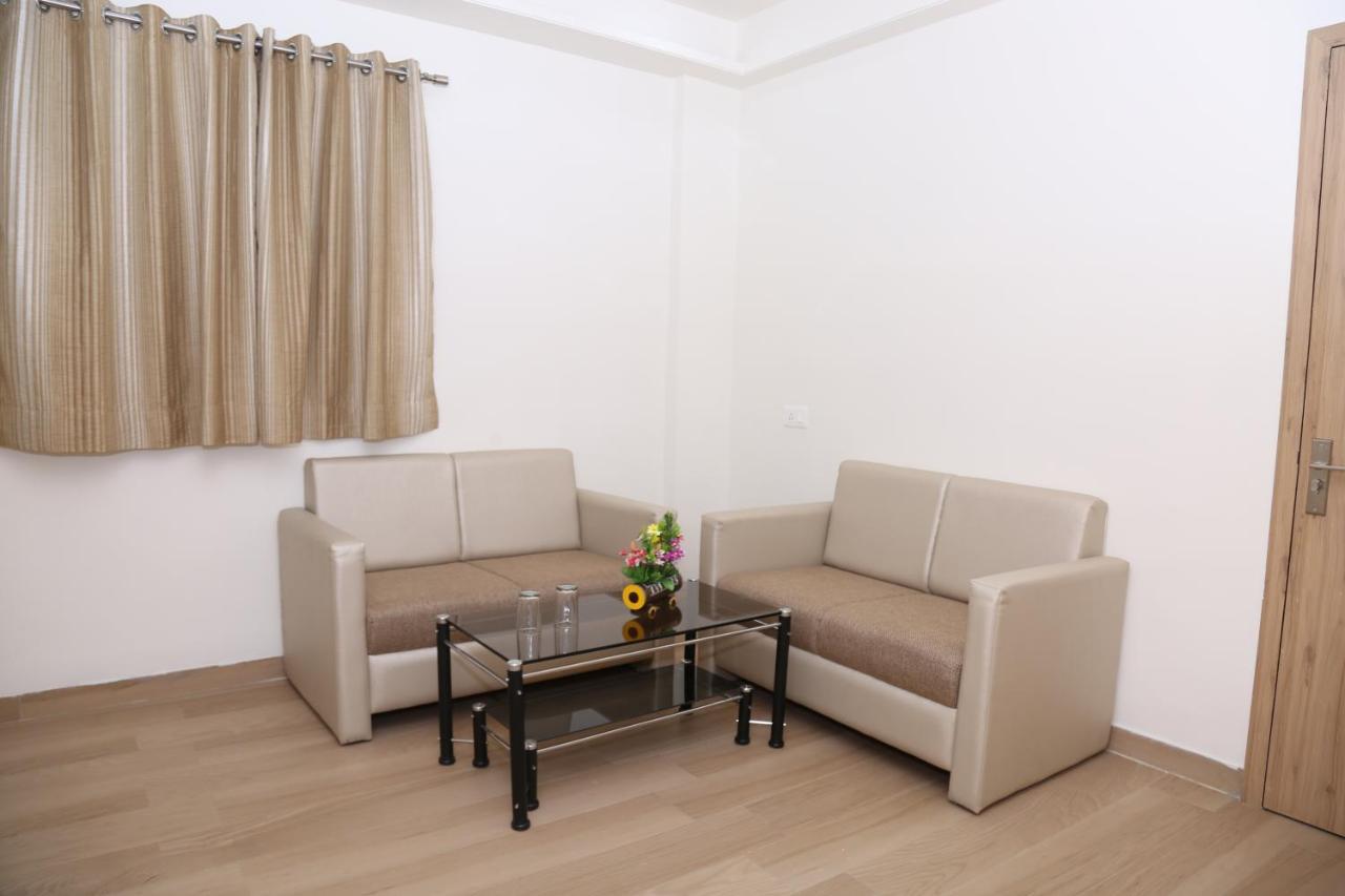 Hotel Lotus Chandrapur Eksteriør bilde